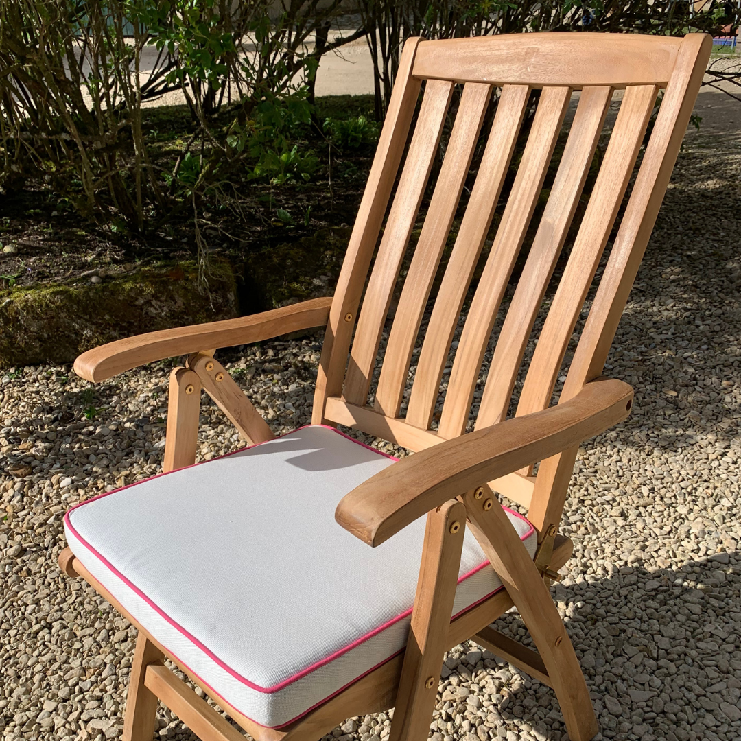  Teakunique's Borneo reclining chair with custom cushion